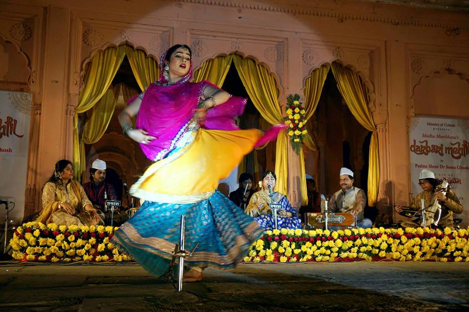 Darbari Mehfil at Purana Qila Long.jpg